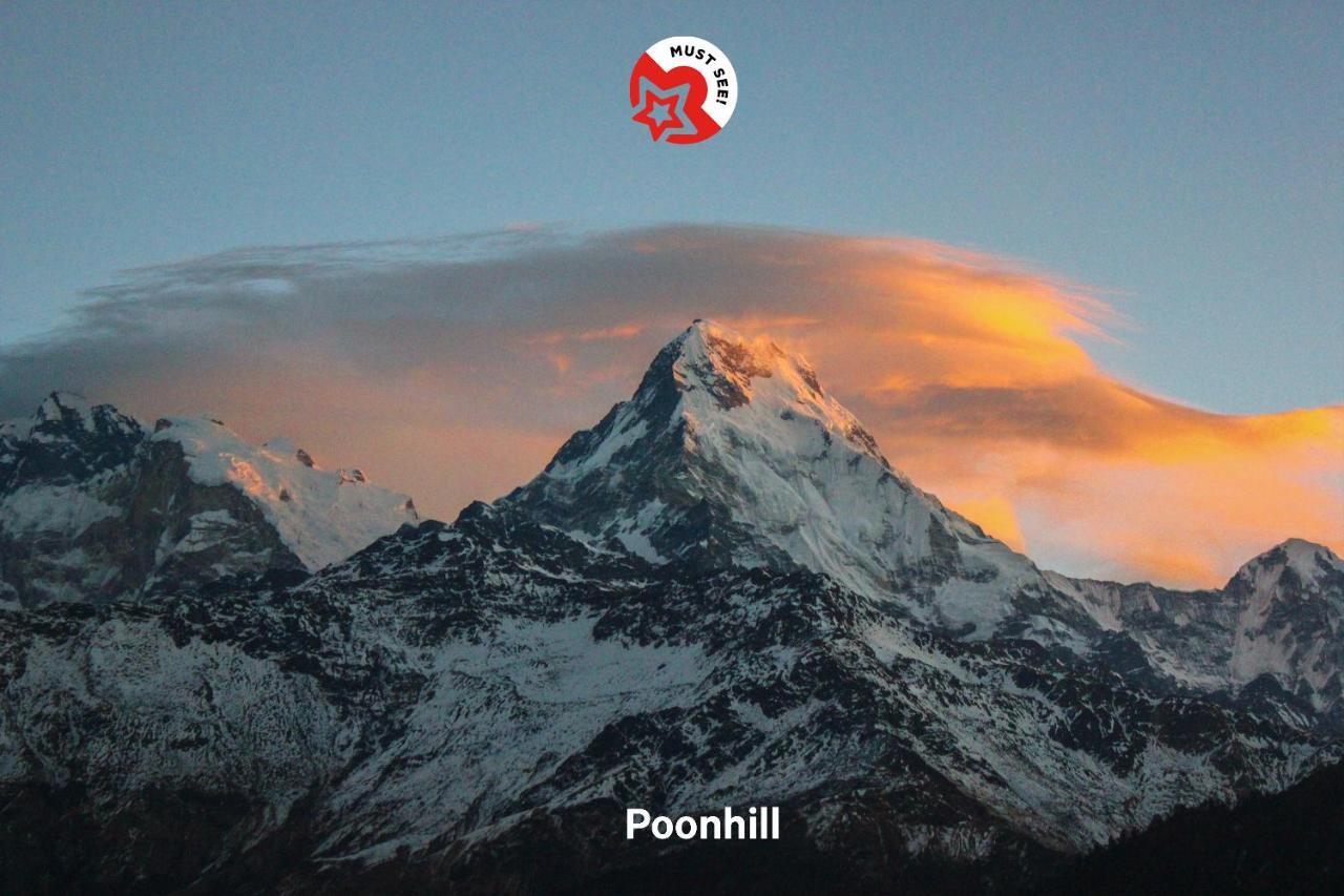 Oyo 575 Api Suites Pokhara Bagian luar foto